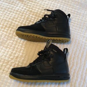 Nike Duckboot LF1’s